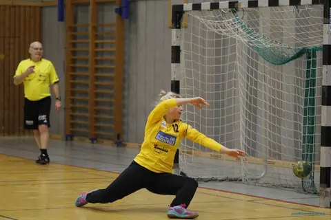 Damen 1 - SG Bretzenheim 2, Foto 11 von 34
