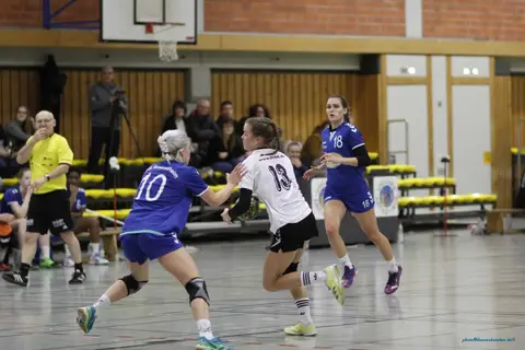 Damen 1 - SG Bretzenheim 2, Foto 32 von 34