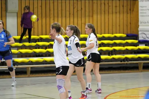 Damen1 - TV Engers, Foto 21 von 26