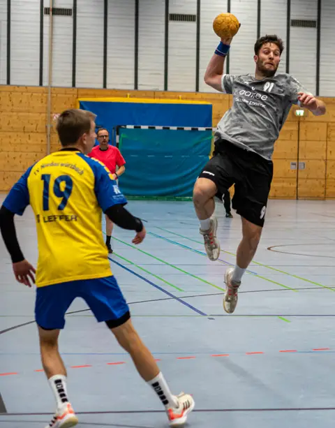 H2 - TV Niederwürzbach 10.12.22, Foto 21 von 38