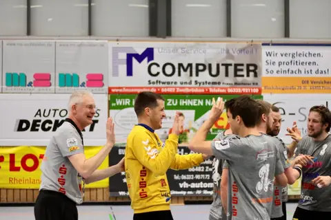 H1 - VfL Günzburg, Foto 43 von 46
