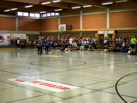 H1 - VTV Mundenheim, Foto 7 von 64
