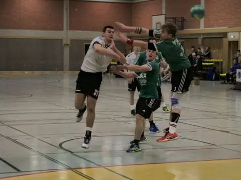 H2 - Brotdorf 3.2.2018, Foto 6 von 70
