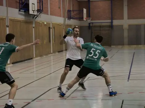 H2 - Brotdorf 3.2.2018, Foto 12 von 70