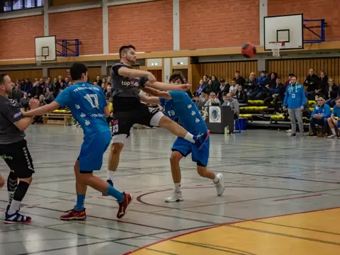 SV 64 A1 - TV Bitterfeld 02.12.18, Foto 6 von 48