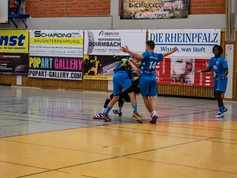 SV 64 A1 - TV Bitterfeld 02.12.18, Foto 36 von 48